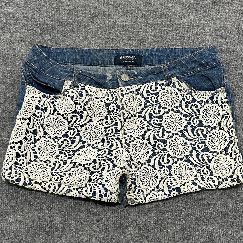 Rocawear Shorts Womens Size 16 Blue Denim Floral Crochet Lace Overlay Y2K Boho